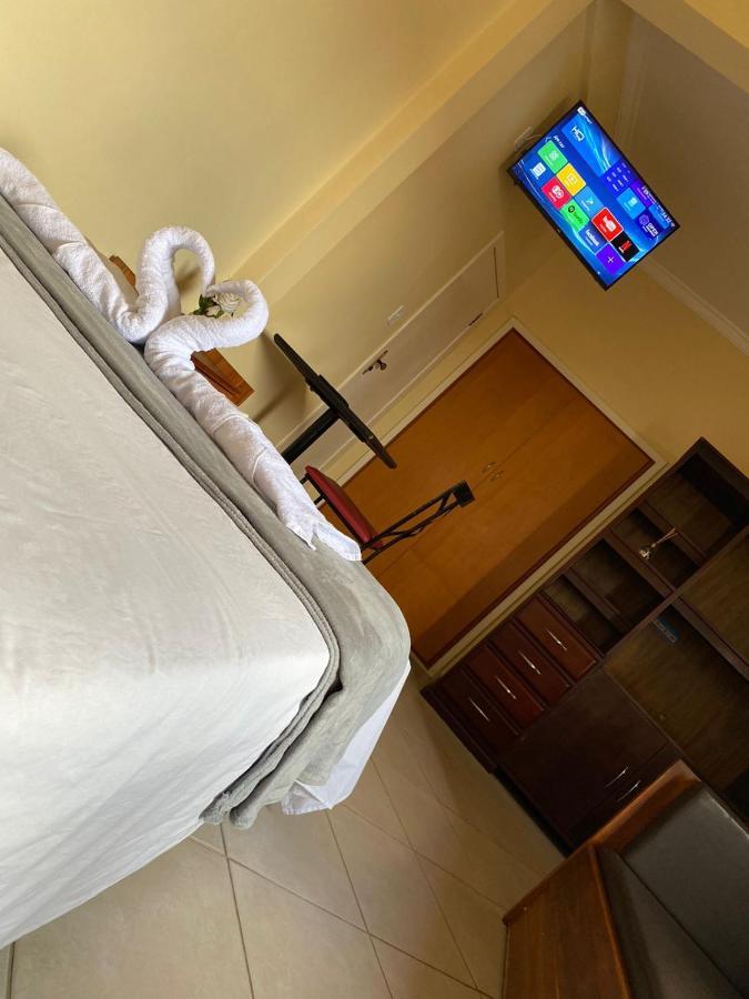 Hotel Cascata Capelinha エクステリア 写真